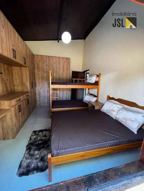 Foto 2 de Chácara com 3 quartos à venda, 8000m2 em Cacapava - SP
