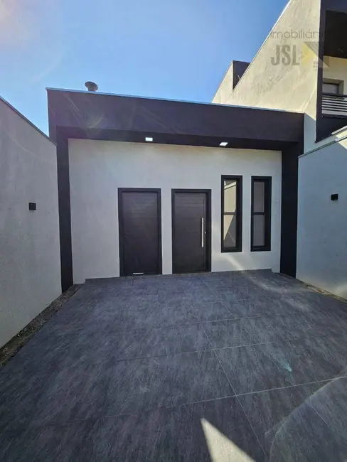 Foto 1 de Casa com 3 quartos à venda, 150m2 em Vila Santos, Cacapava - SP