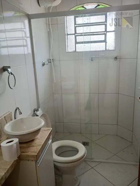 Sobrado com 4 quartos à venda, 125m2 em Vila Antônio Augusto Luiz, Cacapava - SP - imagem 6 Foto 6 de Sobrado com 4 quartos à venda, 125m2 em Vila Antônio Augusto Luiz, Cacapava - SP