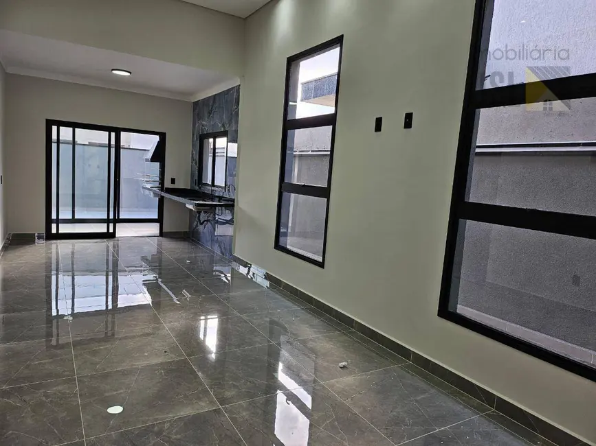 Foto 1 de Casa de Condomínio com 3 quartos à venda, 251m2 em Cacapava - SP