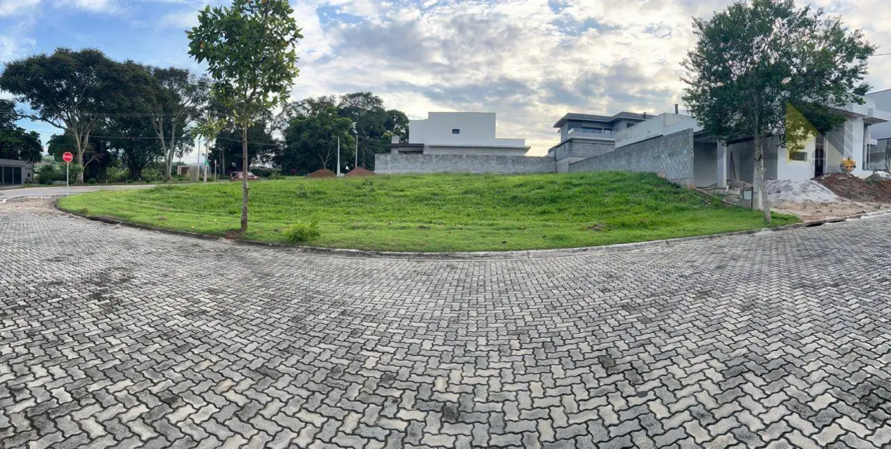 Foto 3 de Terreno / Lote à venda, 682m2 em Condomínio Residencial Ecopark Bourbon, Cacapava - SP