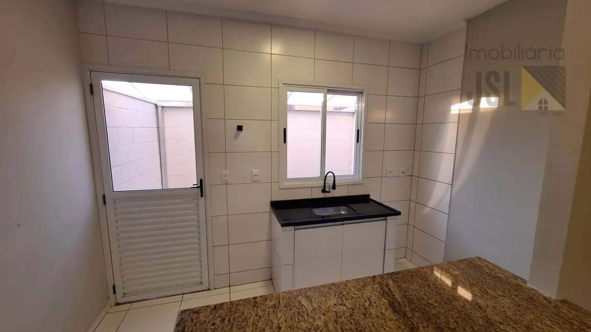 Sobrado com 2 quartos à venda, 76m2 em Parque Residencial Nova Caçapava, Cacapava - SP - imagem 5 Foto 5 de Sobrado com 2 quartos à venda, 76m2 em Parque Residencial Nova Caçapava, Cacapava - SP