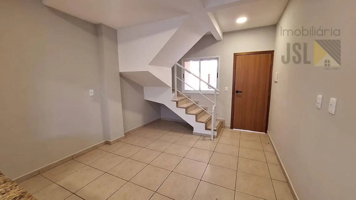 Sobrado com 2 quartos à venda, 76m2 em Parque Residencial Nova Caçapava, Cacapava - SP - imagem 4 Foto 4 de Sobrado com 2 quartos à venda, 76m2 em Parque Residencial Nova Caçapava, Cacapava - SP