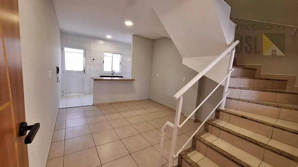 Foto 2 de Sobrado com 2 quartos à venda, 76m2 em Parque Residencial Nova Caçapava, Cacapava - SP