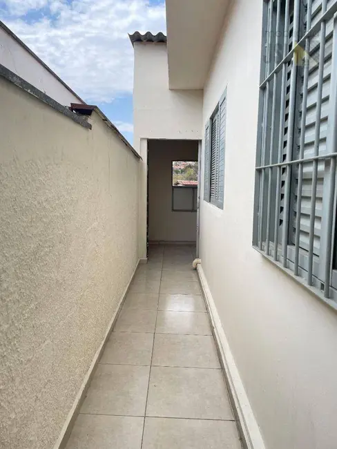 Foto 9 de Casa com 2 quartos para alugar, 127m2 em Jardim Maria Cândida, Cacapava - SP