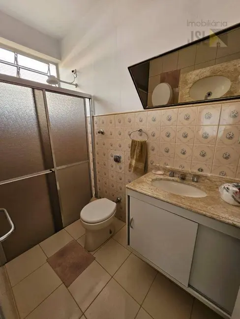 Foto 8 de Casa com 3 quartos à venda, 330m2 em Cacapava - SP
