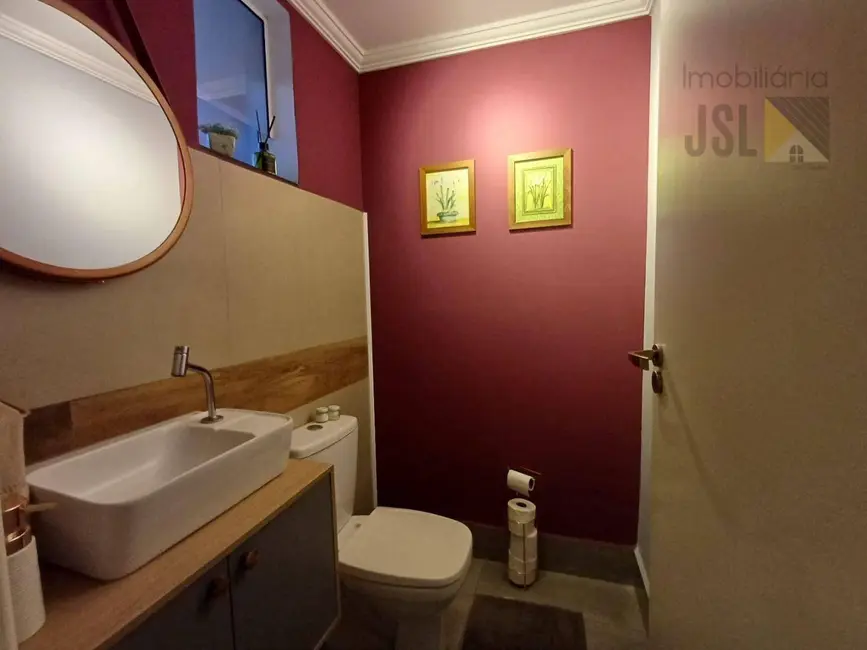 Foto 5 de Sobrado com 3 quartos à venda, 140m2 em Vila Santos, Cacapava - SP