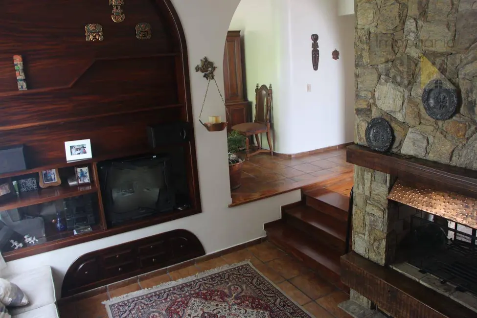 Foto 5 de Sobrado com 4 quartos à venda, 336m2 em Vila São João, Cacapava - SP