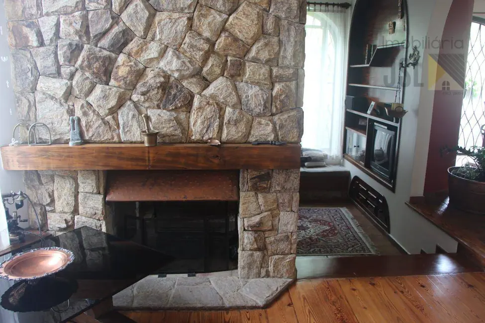 Foto 2 de Sobrado com 4 quartos à venda, 336m2 em Vila São João, Cacapava - SP