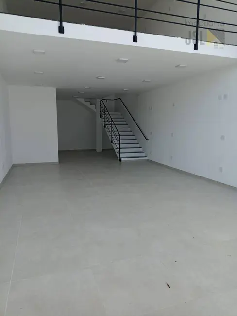 Foto 2 de Loja para alugar, 120m2 em Vila Resende, Cacapava - SP