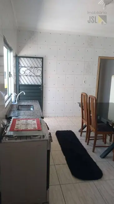 Foto 3 de Sobrado com 2 quartos à venda, 175m2 em Parque Residencial Santo André, Cacapava - SP