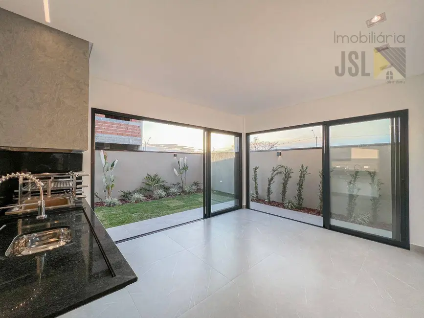 Foto 8 de Sobrado com 3 quartos à venda, 250m2 em Sao Jose Dos Campos - SP