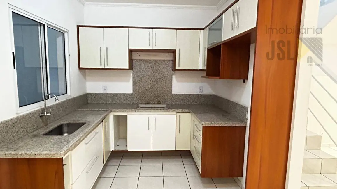Foto 4 de Sobrado com 2 quartos para alugar, 263m2 em Vila Paraíso, Cacapava - SP