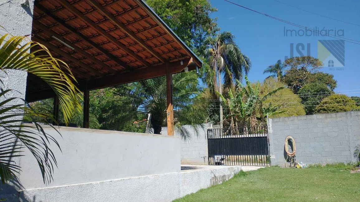 Chácara com 2 quartos à venda, 880m2 em Chácara Germana, Cacapava - SP - imagem 7 Foto 7 de Chácara com 2 quartos à venda, 880m2 em Chácara Germana, Cacapava - SP