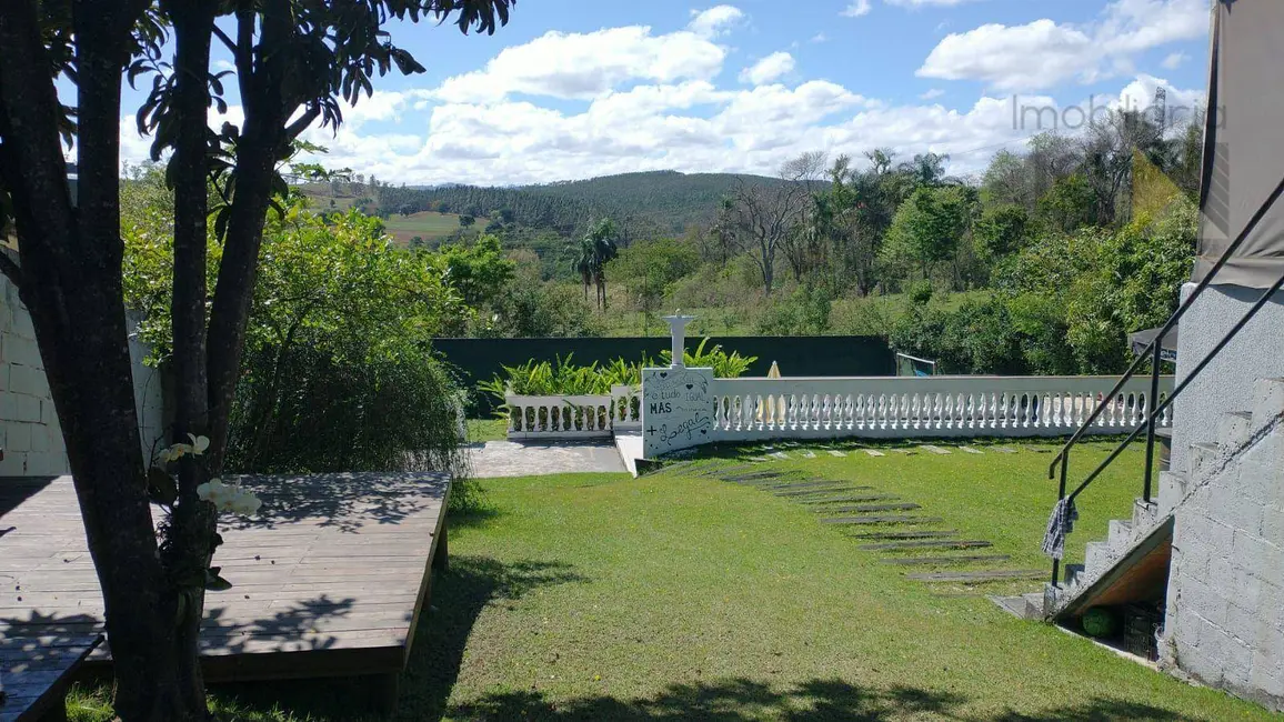 Chácara com 2 quartos à venda, 880m2 em Chácara Germana, Cacapava - SP - imagem 2 Foto 2 de Chácara com 2 quartos à venda, 880m2 em Chácara Germana, Cacapava - SP