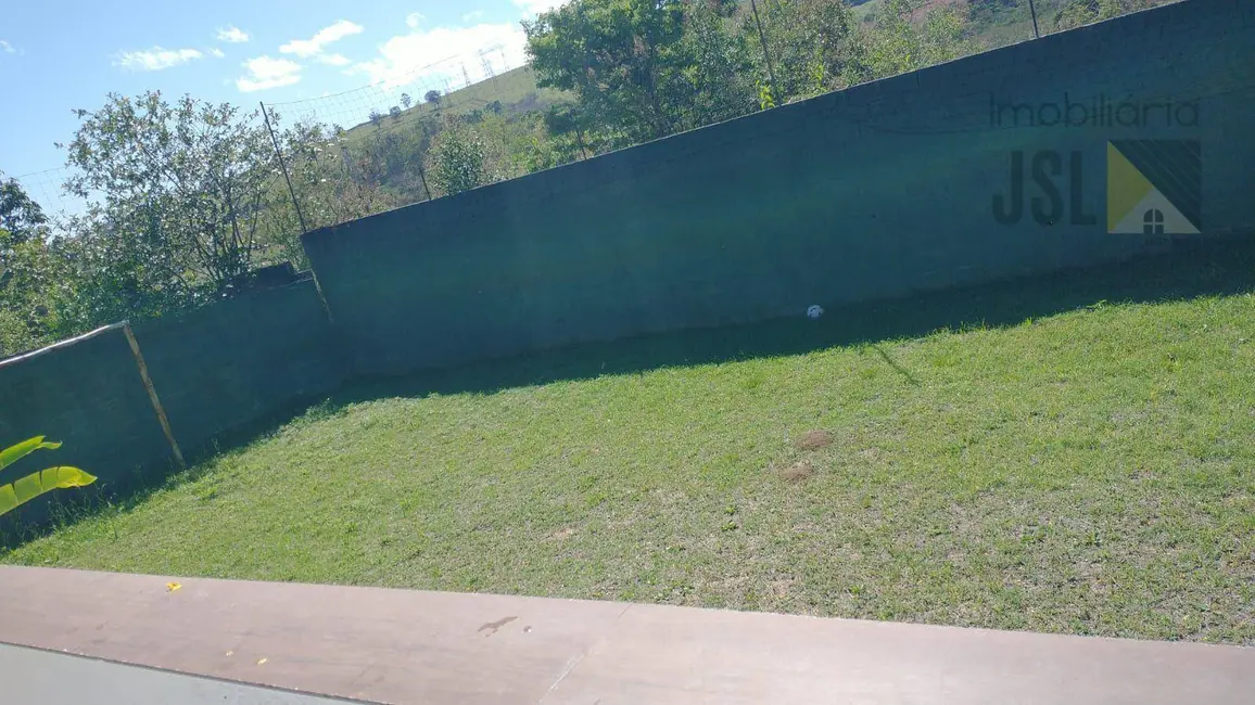 Chácara com 2 quartos à venda, 880m2 em Chácara Germana, Cacapava - SP - imagem 4 Foto 4 de Chácara com 2 quartos à venda, 880m2 em Chácara Germana, Cacapava - SP