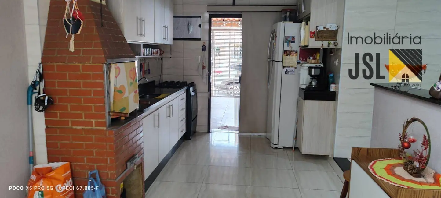 Foto 6 de Casa com 3 quartos à venda, 150m2 em Vila Bandeirantes, Cacapava - SP