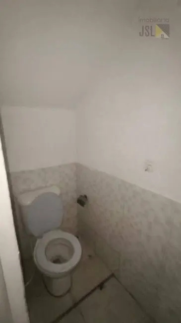 Foto 3 de Sobrado com 4 quartos para alugar, 140m2 em Jardim Panorama, Cacapava - SP