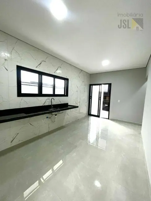 Foto 3 de Casa com 3 quartos à venda, 250m2 em Cacapava - SP