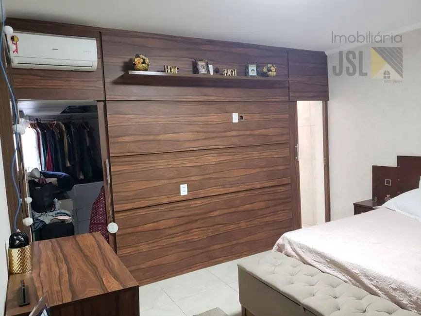 Foto 8 de Sobrado com 3 quartos à venda e para alugar, 369m2 em Borda da Mata, Cacapava - SP