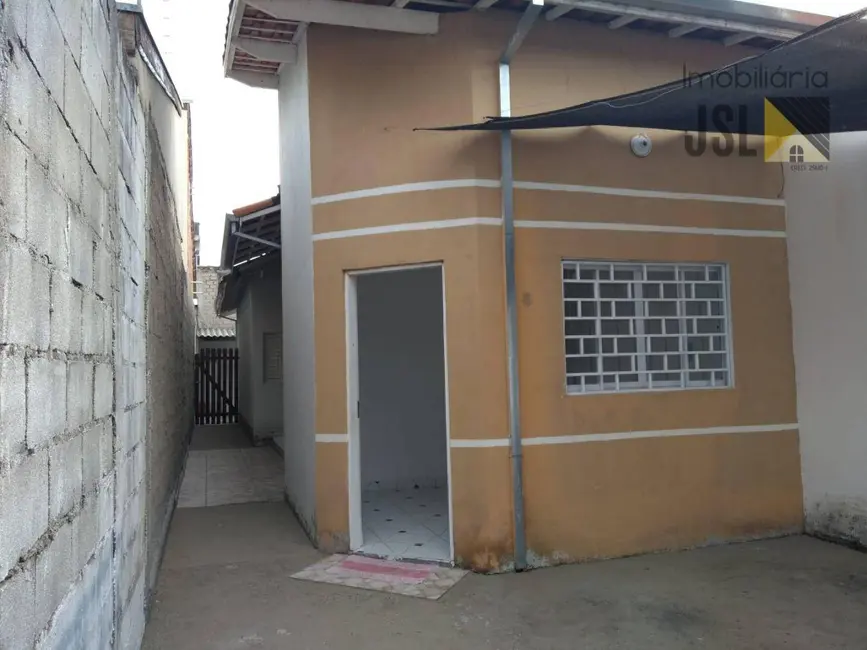 Casa com 2 quartos à venda, 125m2 em Village das Flores, Cacapava - SP - imagem 1 Foto 1 de Casa com 2 quartos à venda, 125m2 em Village das Flores, Cacapava - SP