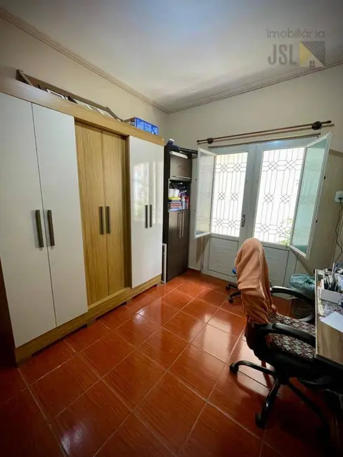 Foto 6 de Casa com 2 quartos à venda, 160m2 em Vila Santos, Cacapava - SP