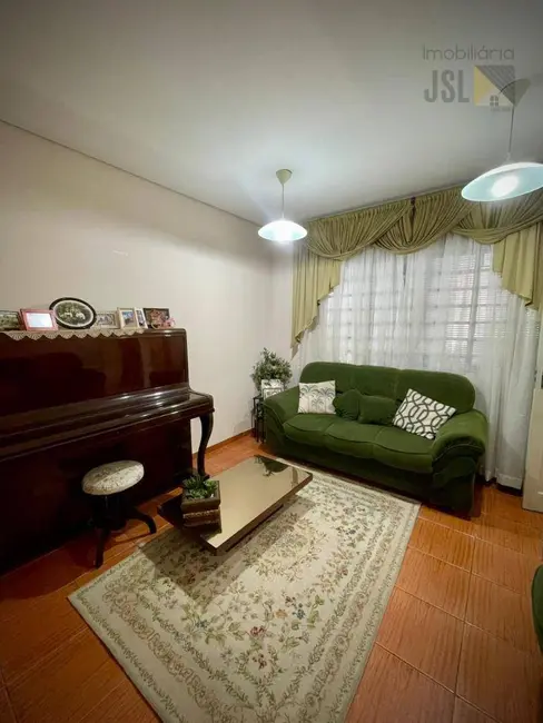 Foto 1 de Casa com 2 quartos à venda, 160m2 em Vila Santos, Cacapava - SP