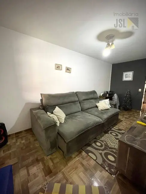 Casa com 2 quartos à venda, 140m2 em Parque Residencial Alvorada, Cacapava - SP - imagem 2 Foto 2 de Casa com 2 quartos à venda, 140m2 em Parque Residencial Alvorada, Cacapava - SP