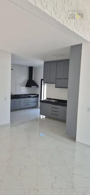 Casa com 3 quartos à venda, 263m2 em Cacapava - SP - imagem 5 Foto 5 de Casa com 3 quartos à venda, 263m2 em Cacapava - SP