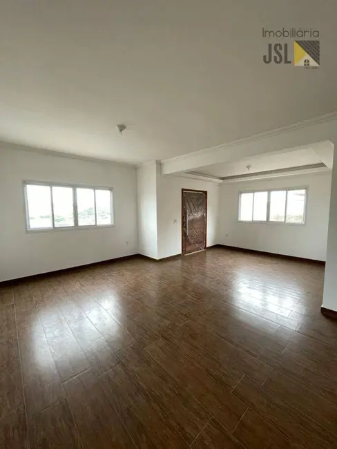 Foto 1 de Sobrado com 4 quartos à venda e para alugar, 175m2 em Parque Residencial Santo André, Cacapava - SP