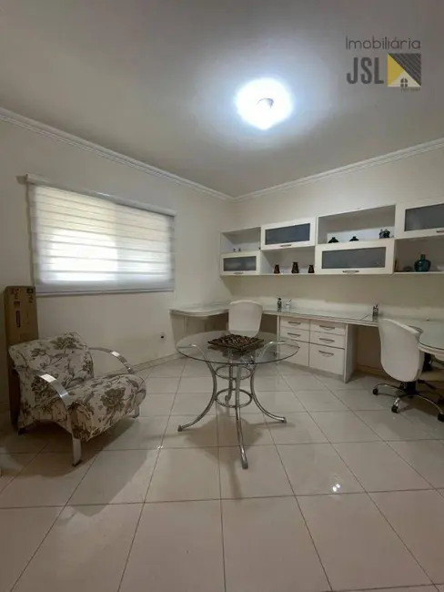 Foto 7 de Sobrado com 5 quartos à venda, 590m2 em Vila Santos, Cacapava - SP