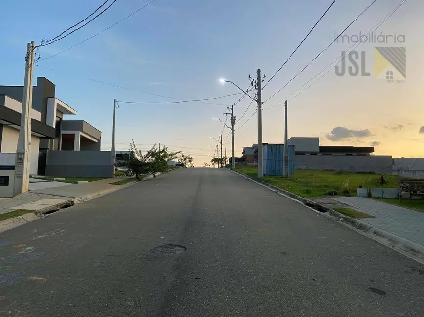 Foto 2 de Terreno / Lote à venda, 360m2 em Parque Residencial Maria Elmira, Cacapava - SP