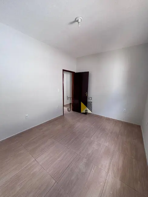 Foto 9 de Casa com 3 quartos para alugar, 250m2 em Jardim Rafael, Cacapava - SP