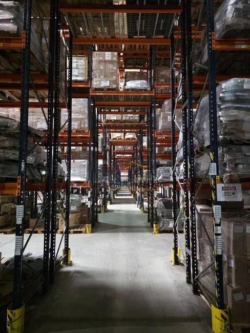 Foto 9 de Armazém / Galpão para alugar, 16334m2 em Jardim Vista Alegre, Embu Das Artes - SP