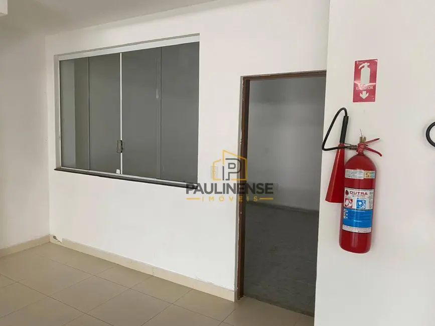 Armazém / Galpão para alugar, 300m2 em Jardim América, Paulinia - SP - imagem 2 Foto 2 de Armazém / Galpão para alugar, 300m2 em Jardim América, Paulinia - SP