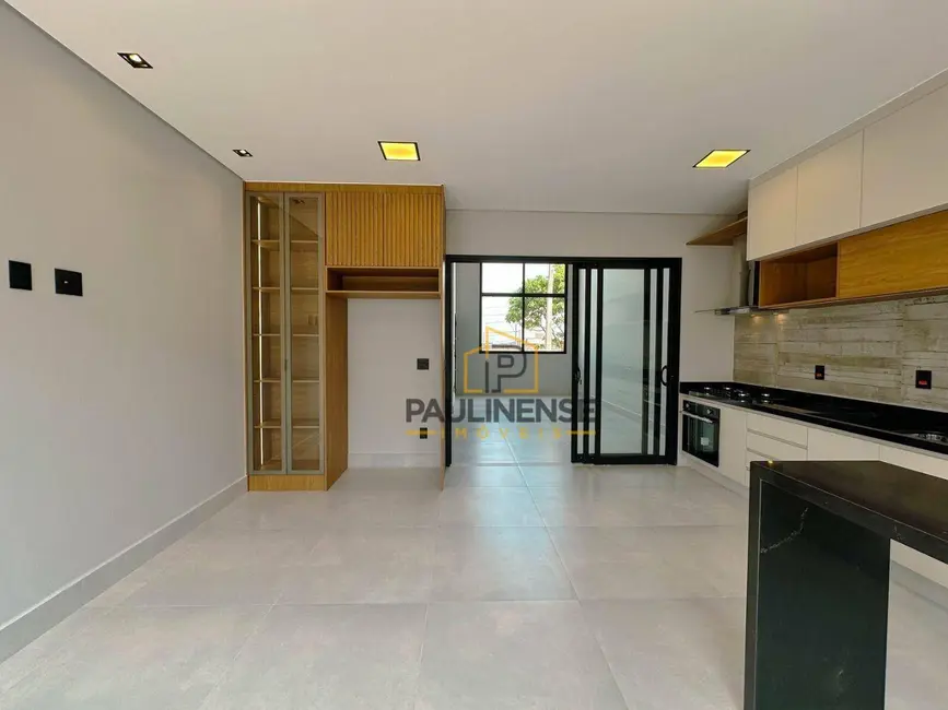 Sobrado com 3 quartos à venda, 207m2 em Paulinia - SP - imagem 2 Foto 2 de Sobrado com 3 quartos à venda, 207m2 em Paulinia - SP