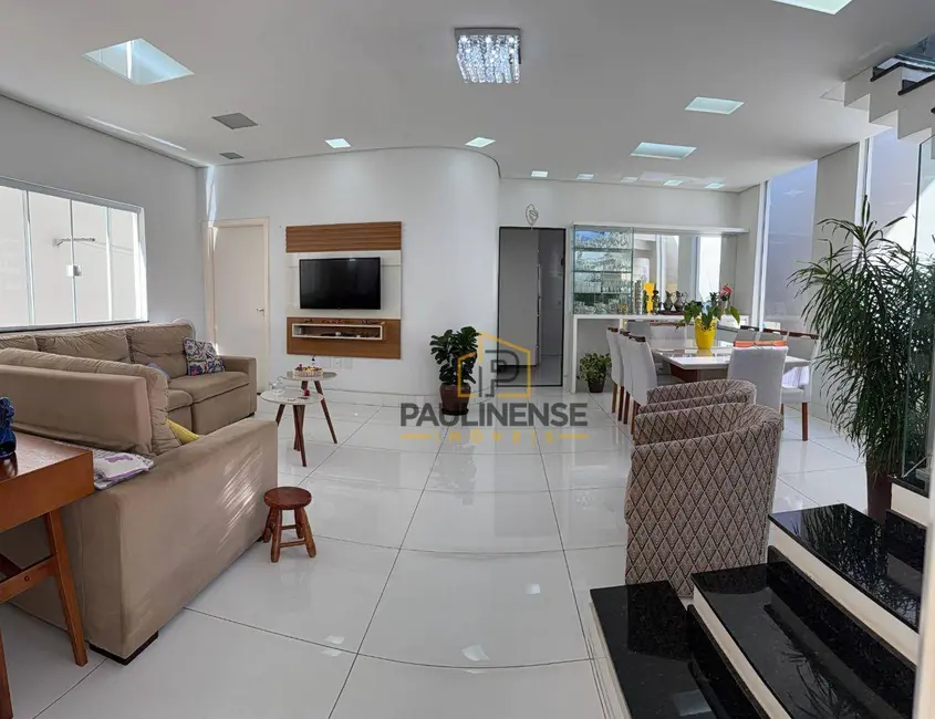 Foto 3 de Sobrado com 3 quartos à venda, 300m2 em Jardim Planalto, Paulinia - SP