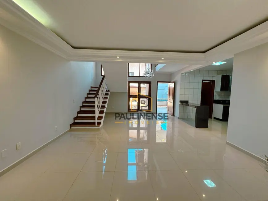 Sobrado com 3 quartos à venda, 275m2 em Paulinia - SP - imagem 8 Foto 8 de Sobrado com 3 quartos à venda, 275m2 em Paulinia - SP