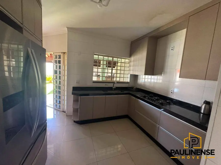 Chácara com 5 quartos à venda, 1050m2 em Paulinia - SP - imagem 8 Foto 8 de Chácara com 5 quartos à venda, 1050m2 em Paulinia - SP