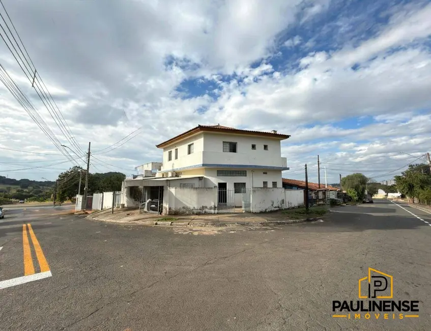 Foto 2 de Sobrado com 9 quartos à venda, 310m2 em Bela Vista, Paulinia - SP