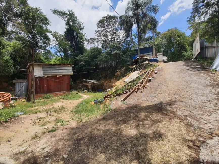 Chácara com 1 quarto à venda, 1000m2 em Louveira - SP - imagem 4 Foto 4 de Chácara com 1 quarto à venda, 1000m2 em Louveira - SP