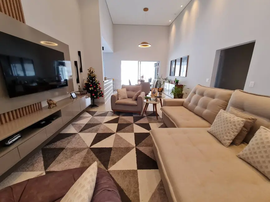 Foto 8 de Casa de Condomínio com 3 quartos à venda, 598m2 em Louveira - SP