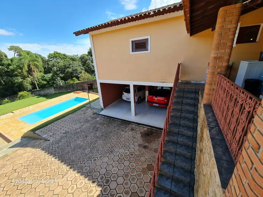Chácara com 3 quartos à venda, 1334m2 em Corrupira, Jundiai - SP - imagem 7 Foto 7 de Chácara com 3 quartos à venda, 1334m2 em Corrupira, Jundiai - SP