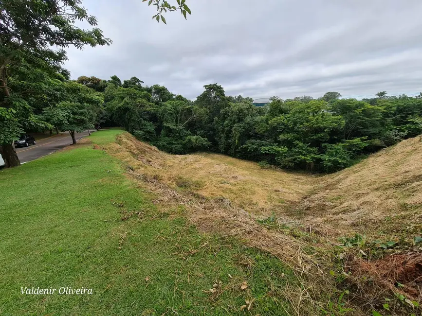 Foto 1 de Terreno / Lote à venda, 1559m2 em Louveira - SP