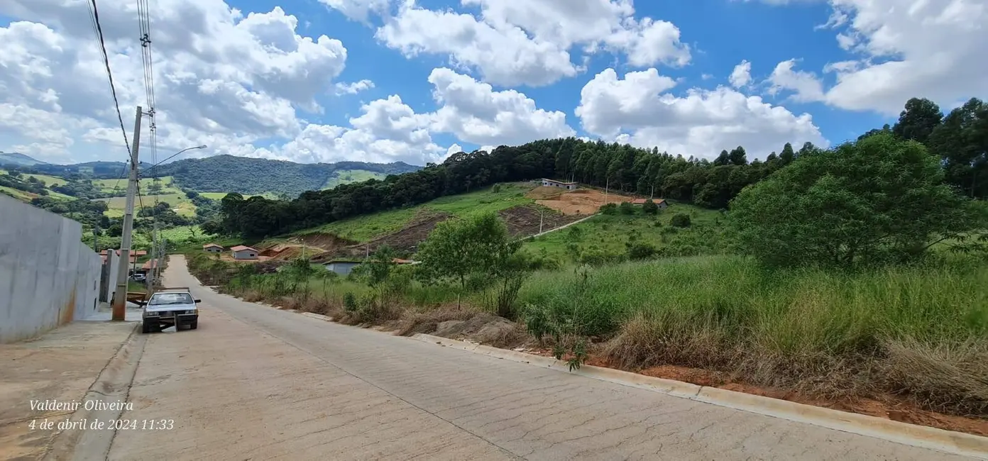 Foto 4 de Terreno / Lote à venda em Toledo - MG