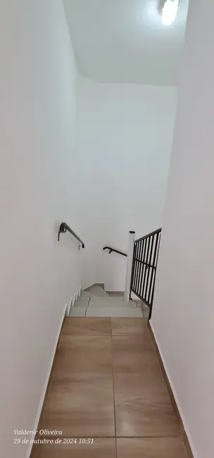 Casa com 2 quartos para alugar em Louveira - SP - imagem 8 Foto 8 de Casa com 2 quartos para alugar em Louveira - SP