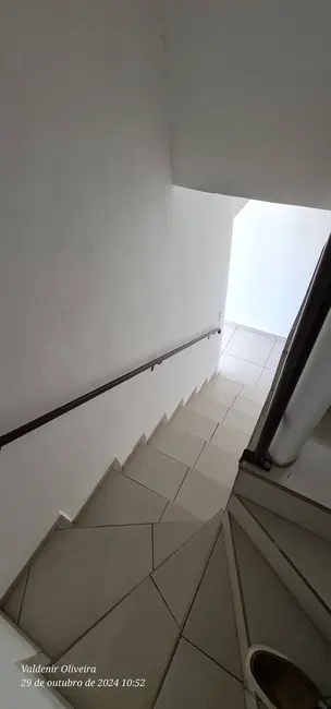 Casa com 2 quartos para alugar em Louveira - SP - imagem 9 Foto 9 de Casa com 2 quartos para alugar em Louveira - SP