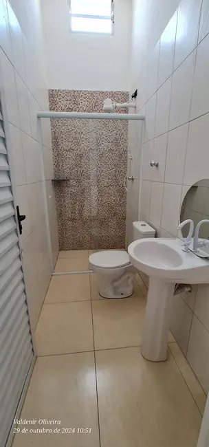Casa com 2 quartos para alugar em Louveira - SP - imagem 7 Foto 7 de Casa com 2 quartos para alugar em Louveira - SP