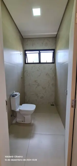 Foto 14 de Casa à venda, 525m2 em Louveira - SP