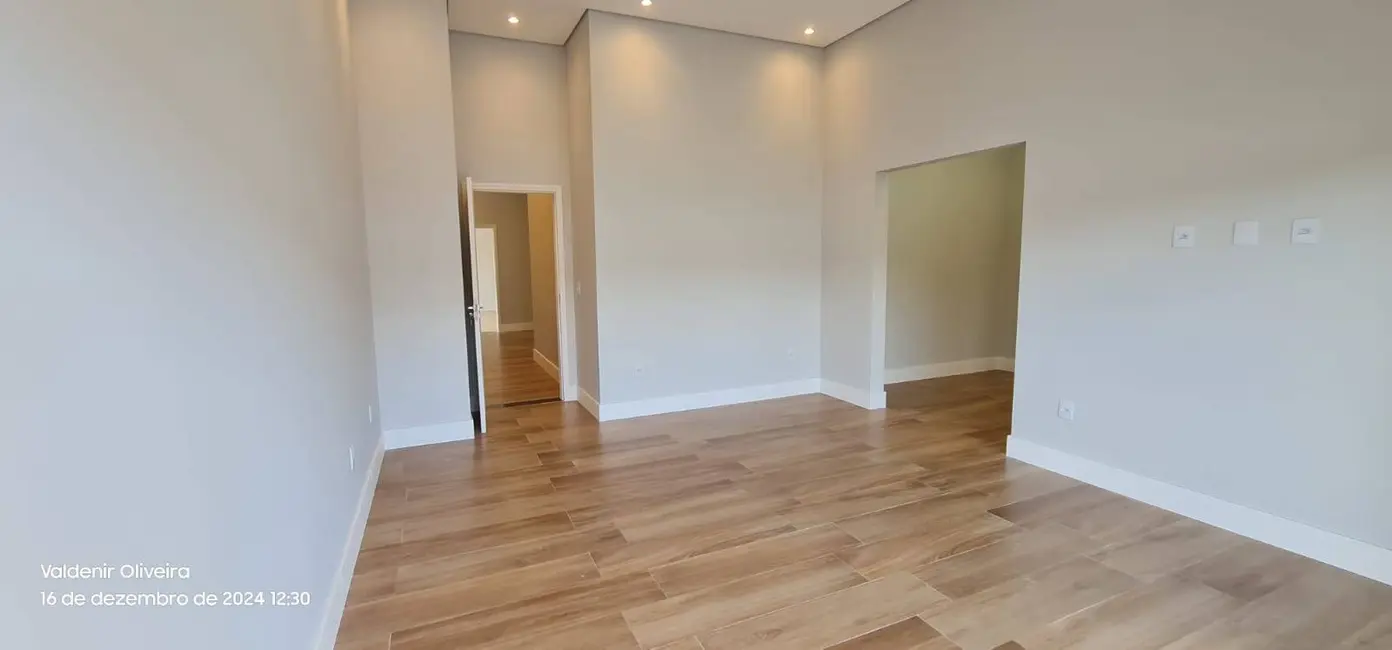 Foto 7 de Casa à venda, 525m2 em Louveira - SP